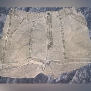 Women’s Army Green Cargo Pocket Jean Shorts